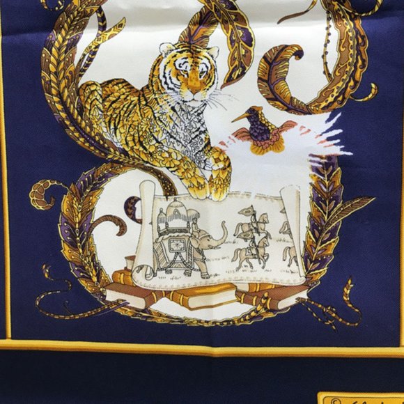 SALVATORE FERRAGAMO Silk Scarf Navy - Picture 8 of 10